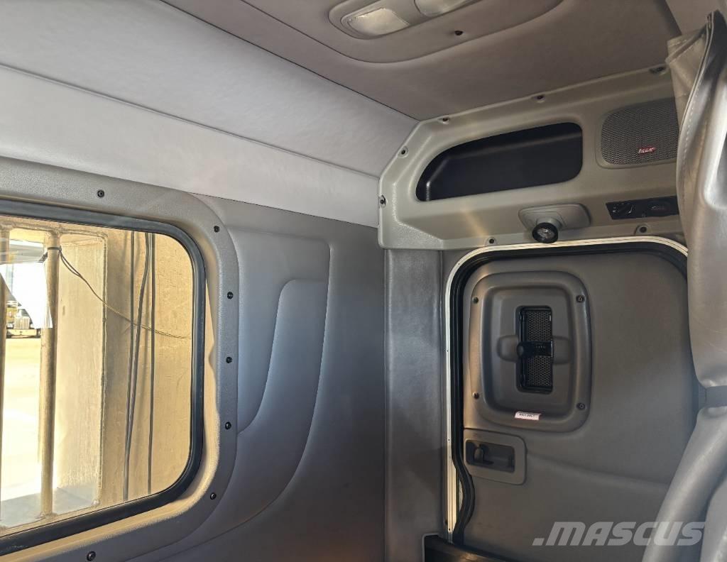 Peterbilt 389 Cavalos Mecânicos