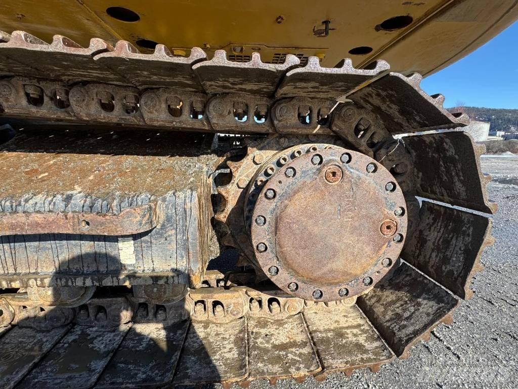 CAT 323 NG Escavadeiras de esteiras