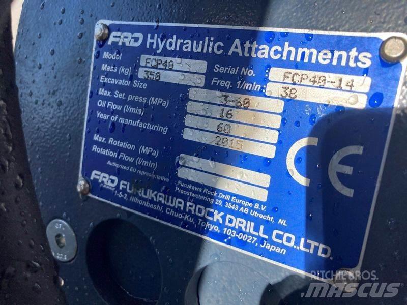 Furukawa FCP40 Bate-estacas vibratório
