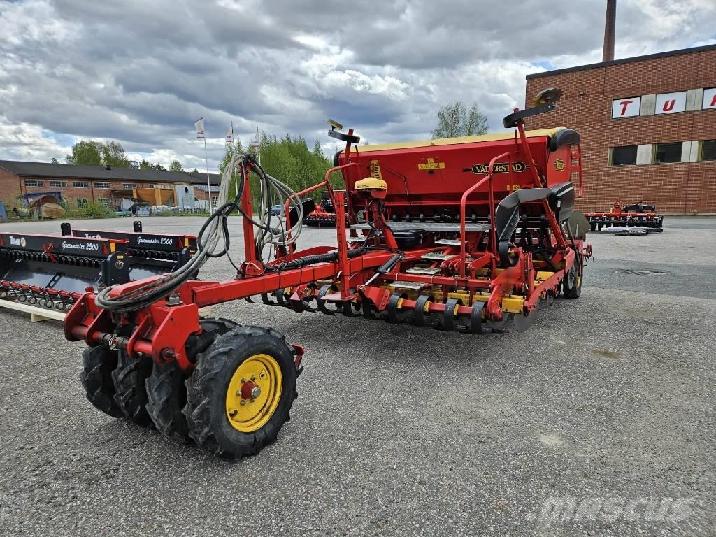 Väderstad Rapid 300 Perfuradoras combinadas
