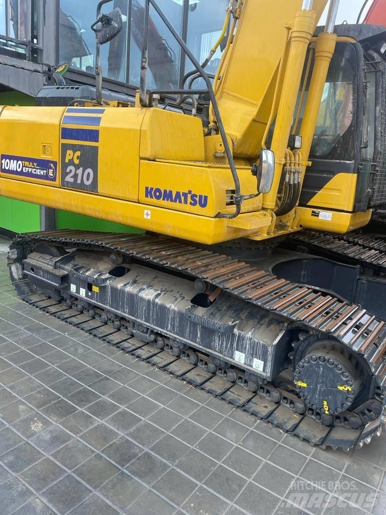 Komatsu PC210-10MO Escavadeiras de esteiras