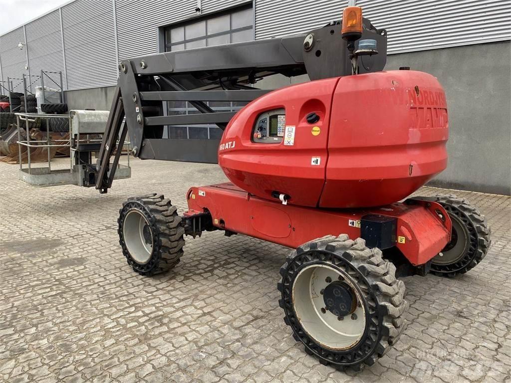 Manitou 160ATJ RC Elevadores braços articulados
