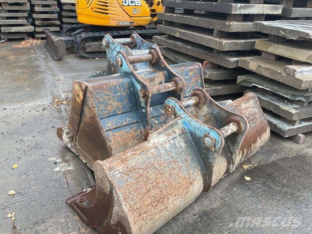 Hyundai HX140 LC Escavadeiras de esteiras