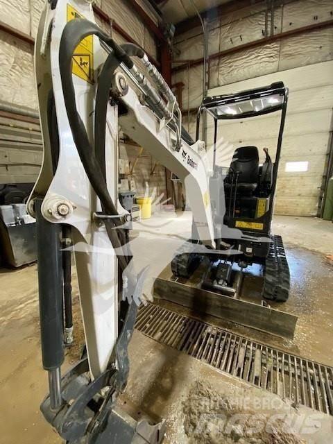 Bobcat E20 Miniescavadeiras