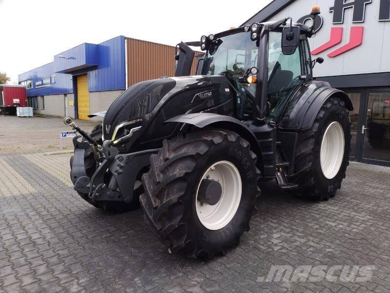 Valtra T235 Versu Tratores Agrícolas usados