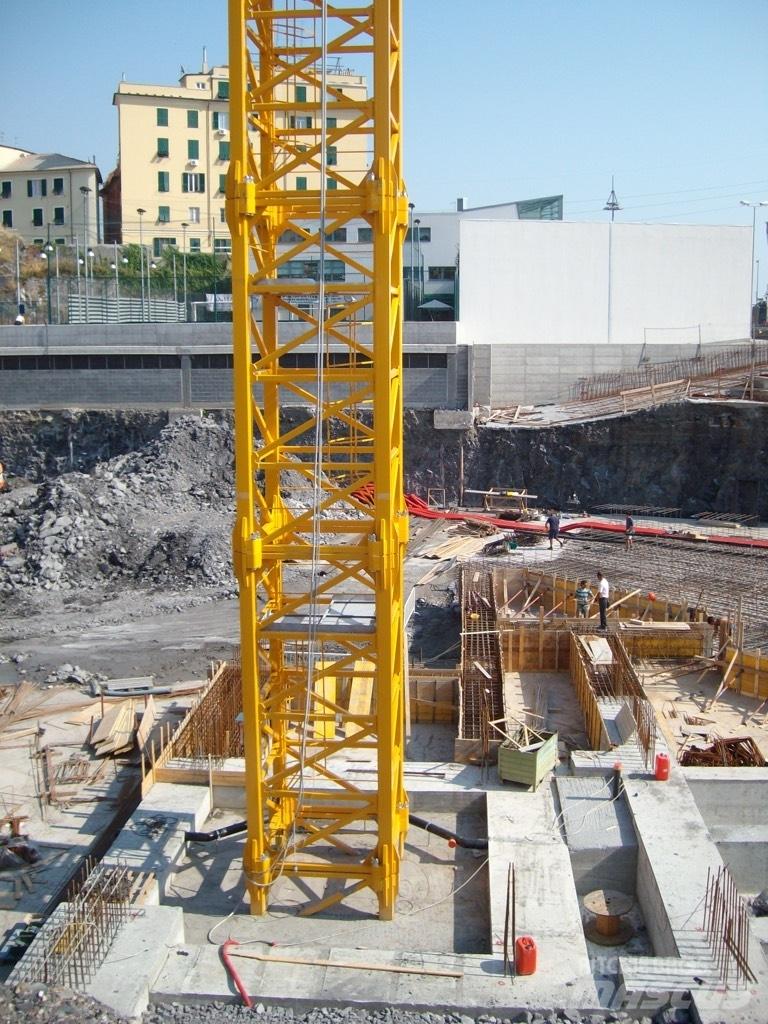 FM GRU TCK 2560 Gruas de construção
