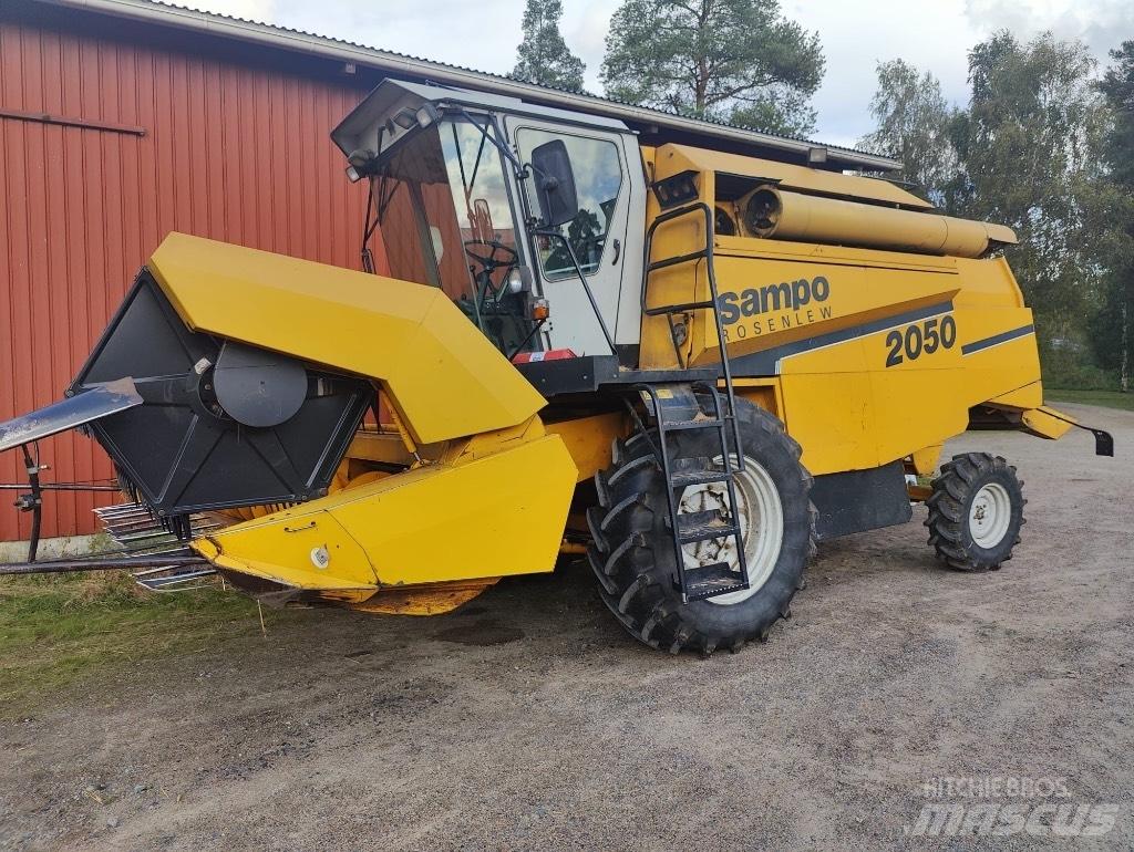 Sampo-Rosenlew 2050 Ceifeiras debulhadoras