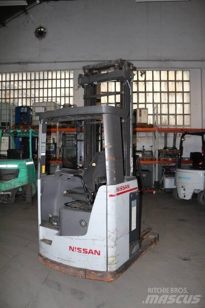 Nissan UNS 160 Empilhadores Elevadores