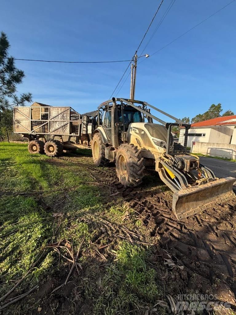 Valtra T 174 Forwarders florestais