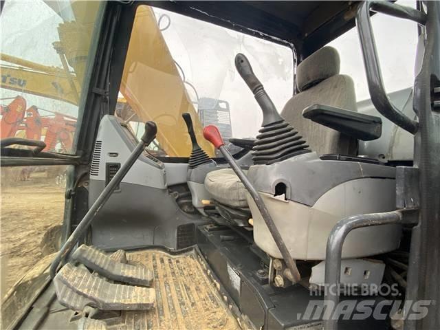 Komatsu PC138US Escavadeiras de esteiras