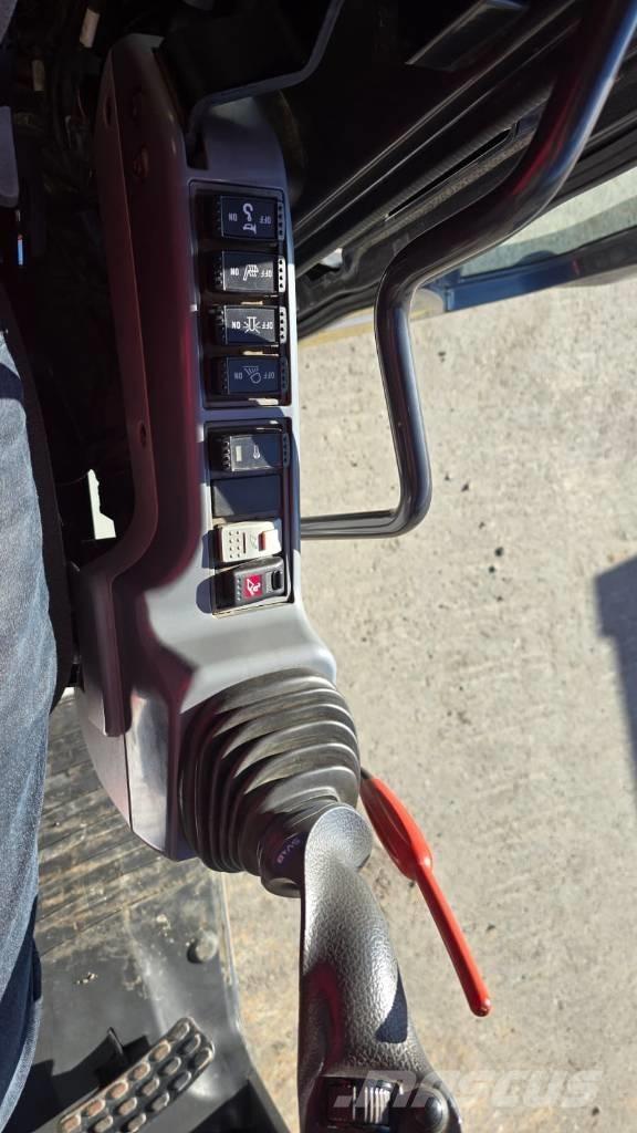 Hitachi ZX 210 LC-6 Escavadeiras de esteiras