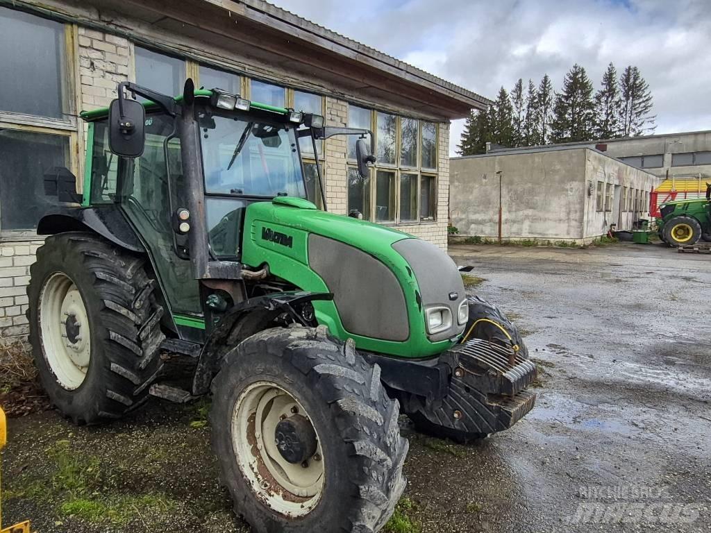 Valtra A 95 Tratores Agrícolas usados