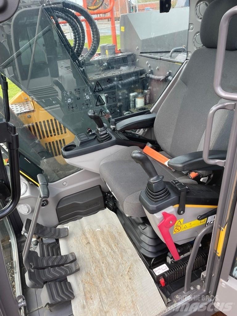 Volvo ECR145E Escavadeiras de esteiras
