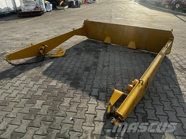 CAT 725 TAIL GATE Caminhões articulados