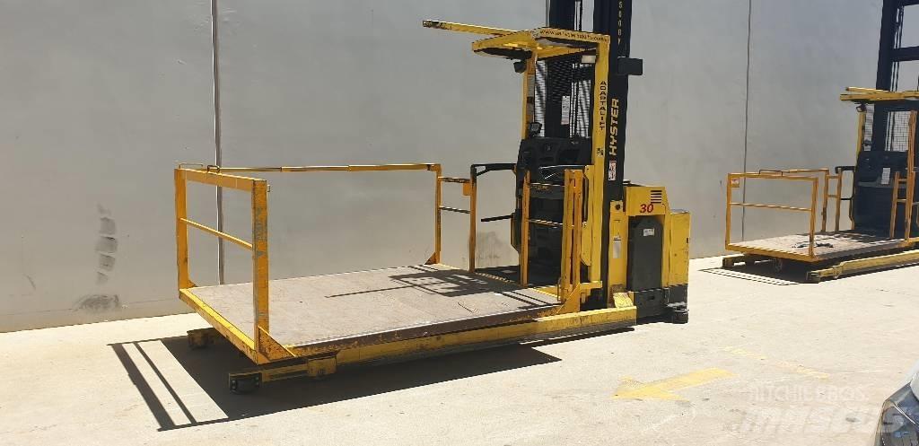 Hyster R30XMF2 Preparadoras de encomendas de alta elevação
