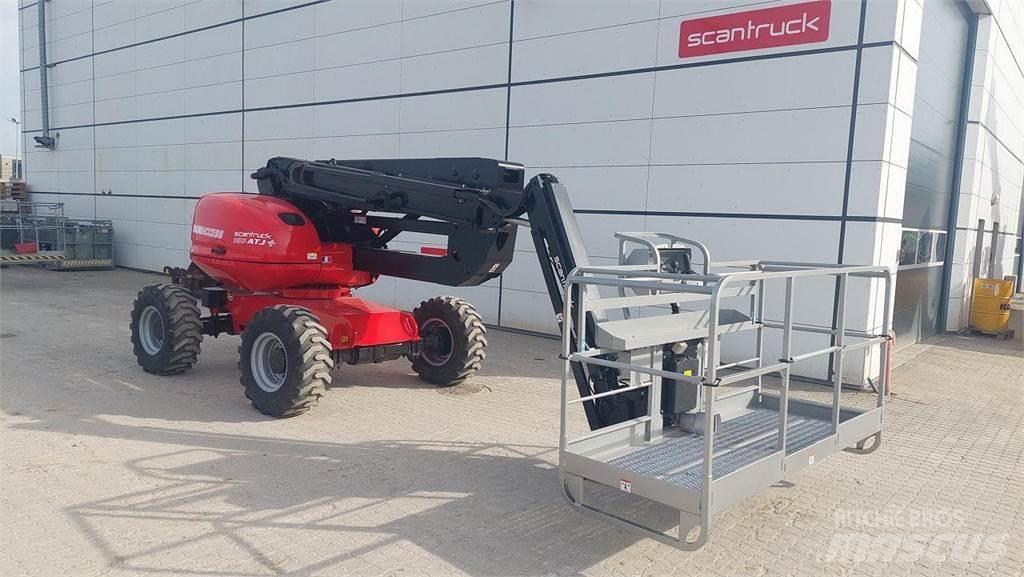 Manitou 160ATJ+ Elevadores braços articulados