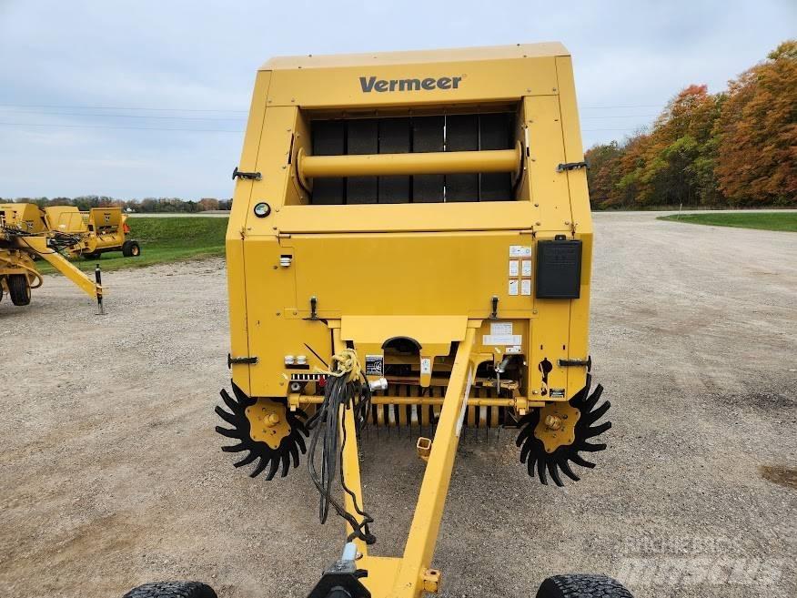 Vermeer 504N Enfardadeira de rolos