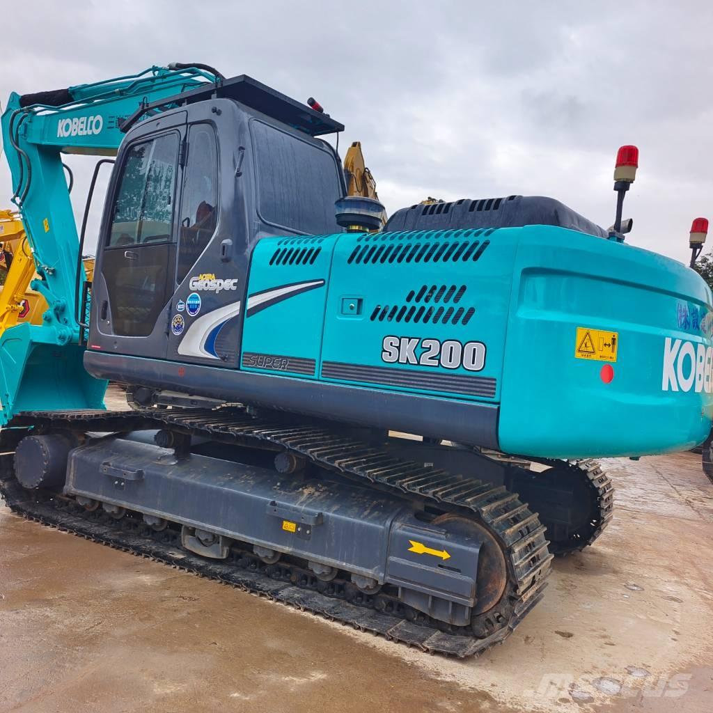 Kobelco SK 200 Escavadeiras de esteiras