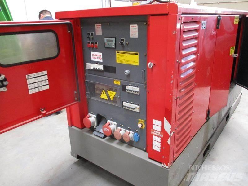 Atlas Copco QAS 60 Geradores Diesel