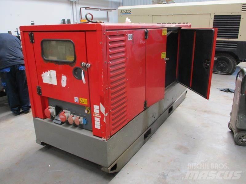 Atlas Copco QAS 60 Geradores Diesel