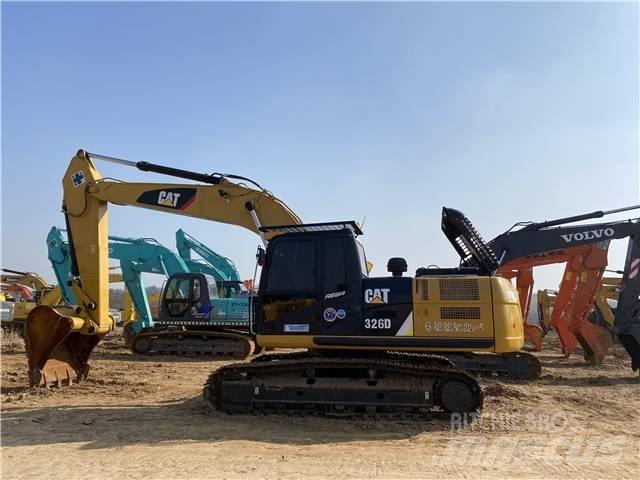 CAT 326D Escavadeiras de esteiras