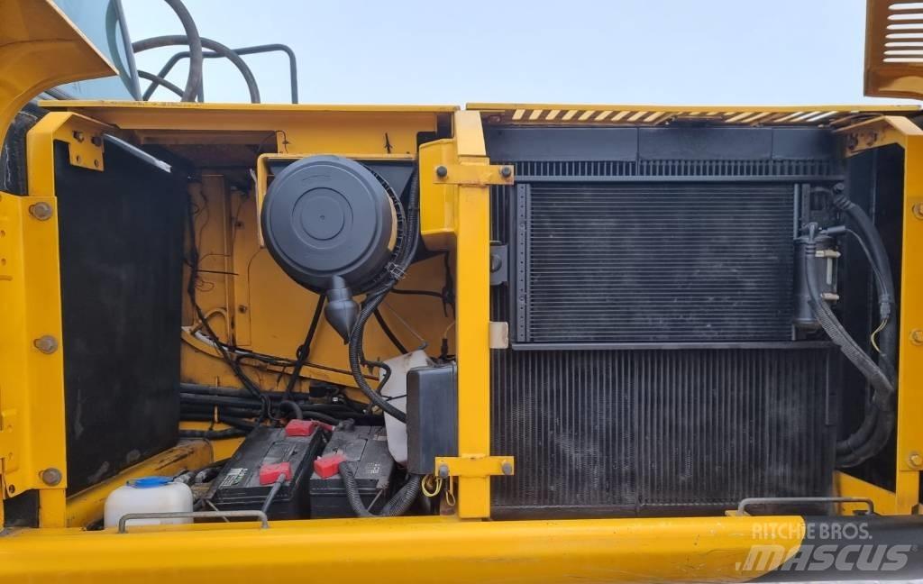 JCB JS 220 LC Escavadeiras de esteiras
