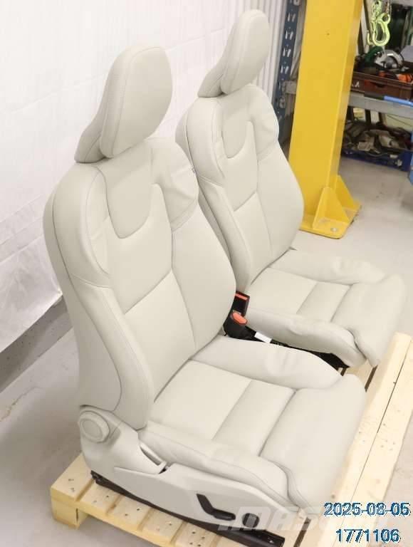 Volvo XC 60 Cabines e interior