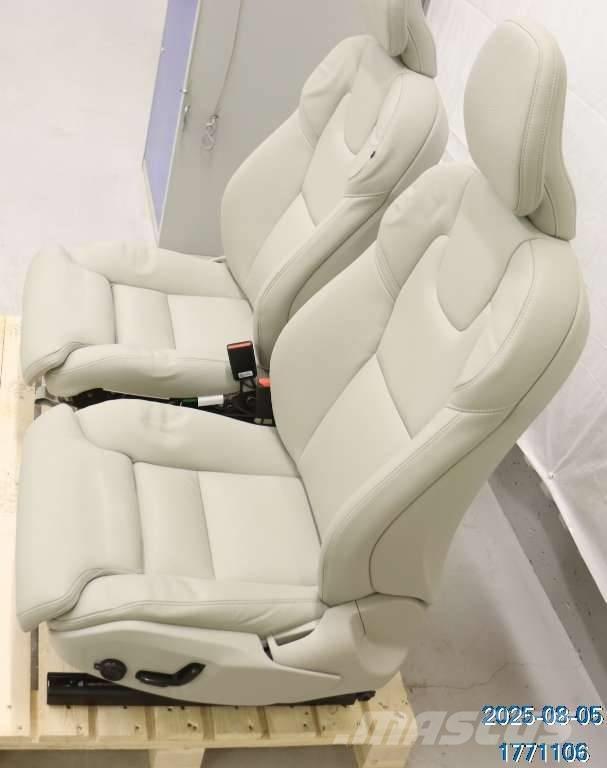 Volvo XC 60 Cabines e interior