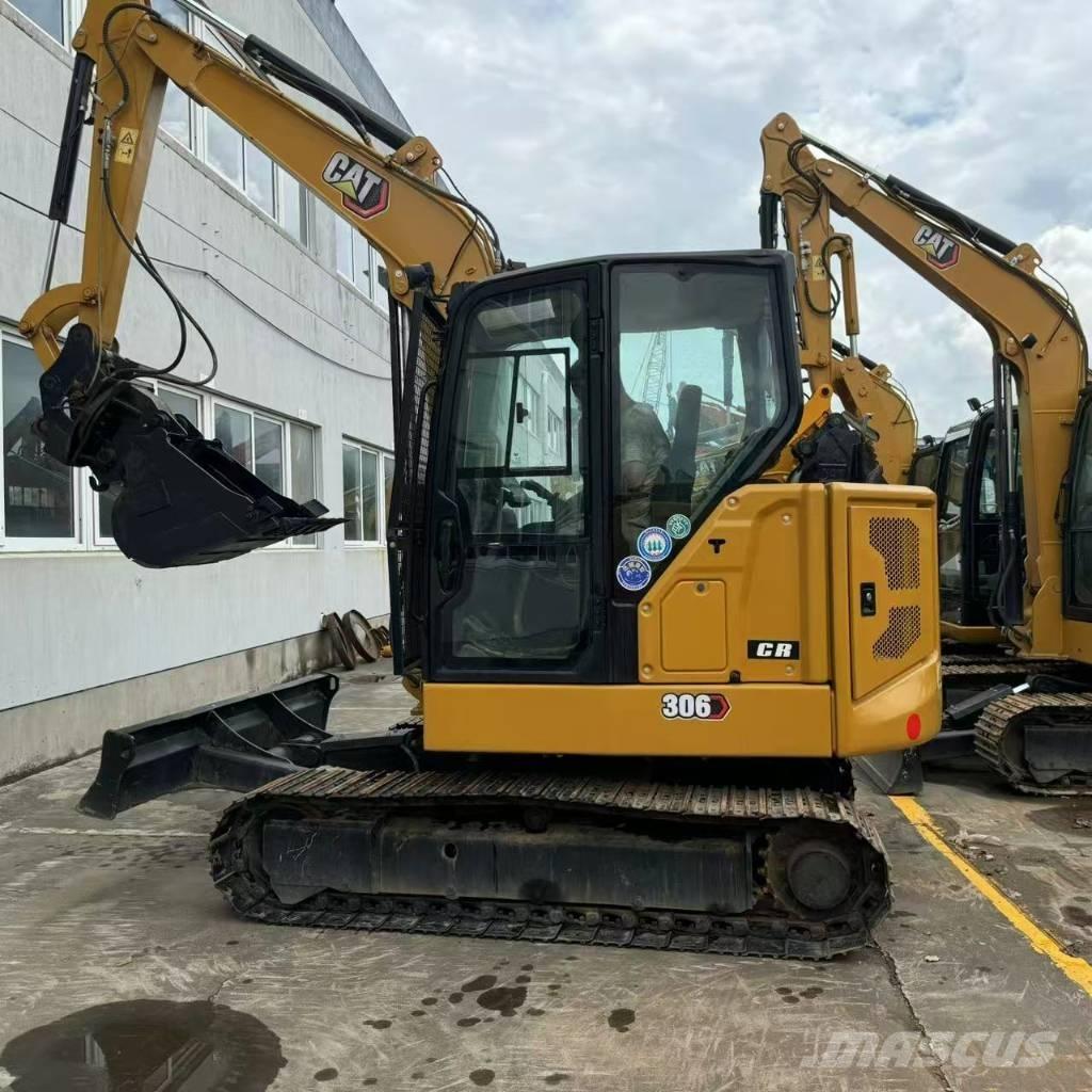 CAT 306 Miniescavadeiras