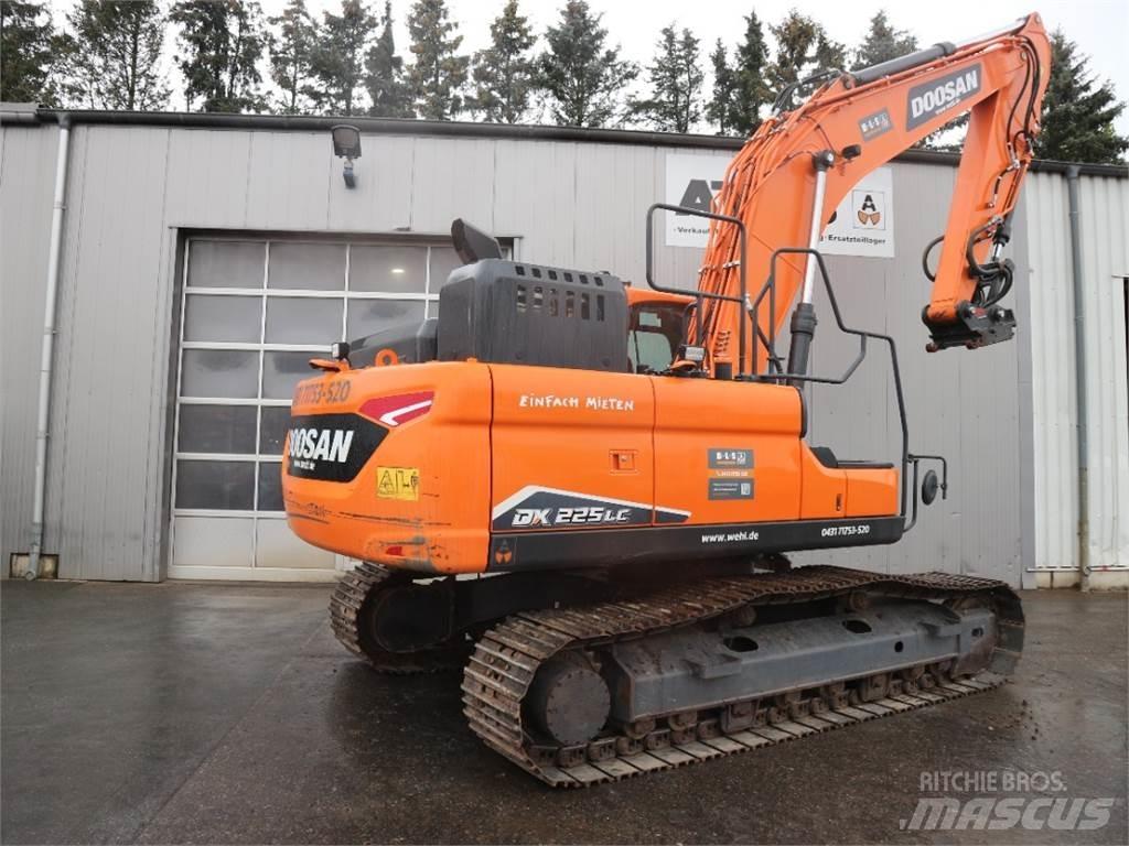 Doosan DX225LC-7 Escavadeiras de esteiras