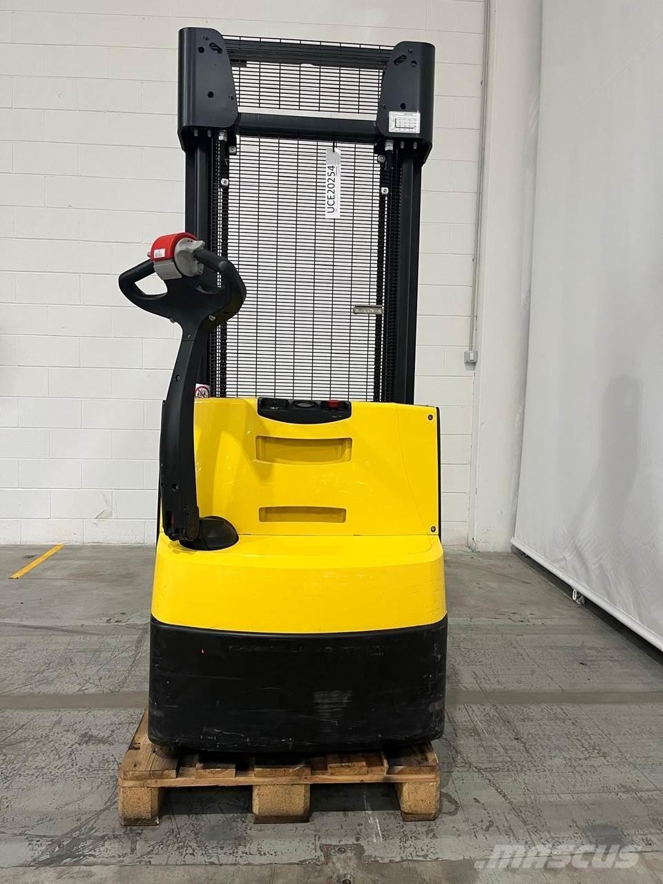 Hyster S1.2 Empilhador para operador externo