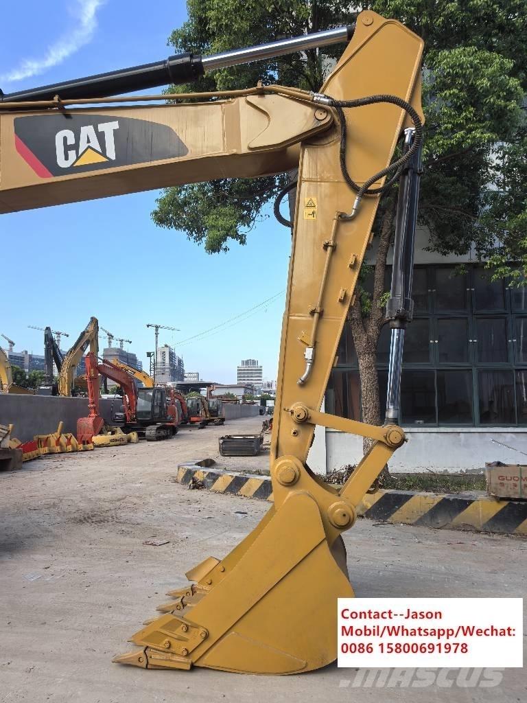 CAT 320D2 Escavadeiras de esteiras