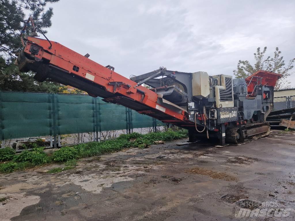 Sandvik QJ 341 Britadores móveis