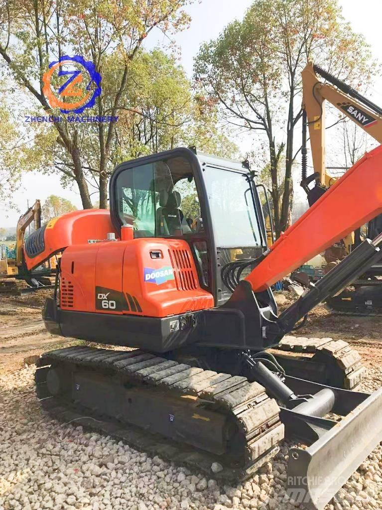 Doosan DX 60 Miniescavadeiras