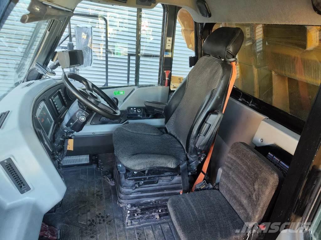 CAT 772G Camiőes basculantes rígidos