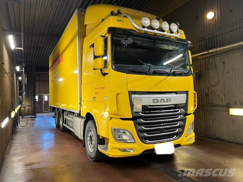 DAF 510 Caminhões de caixa fechada