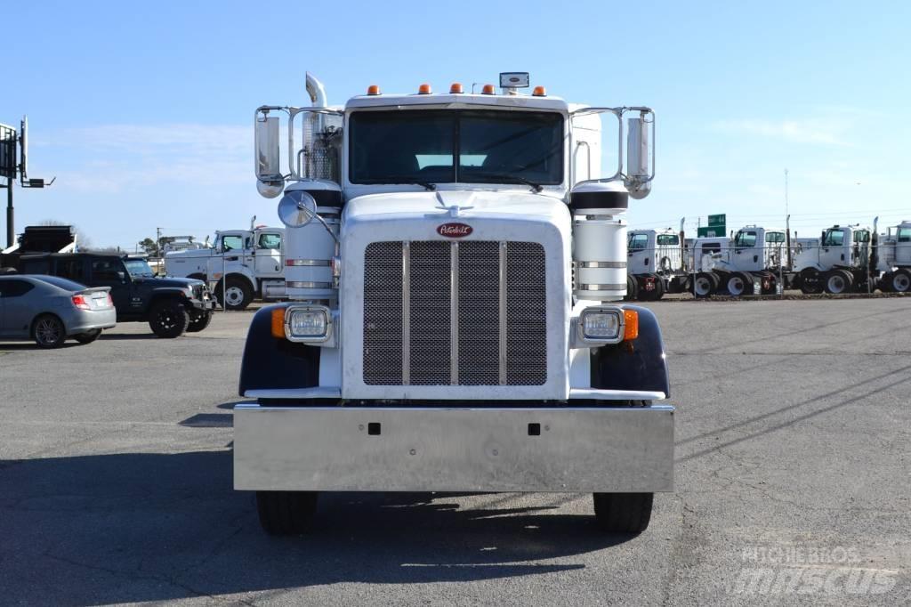 Peterbilt 367 Cavalos Mecânicos