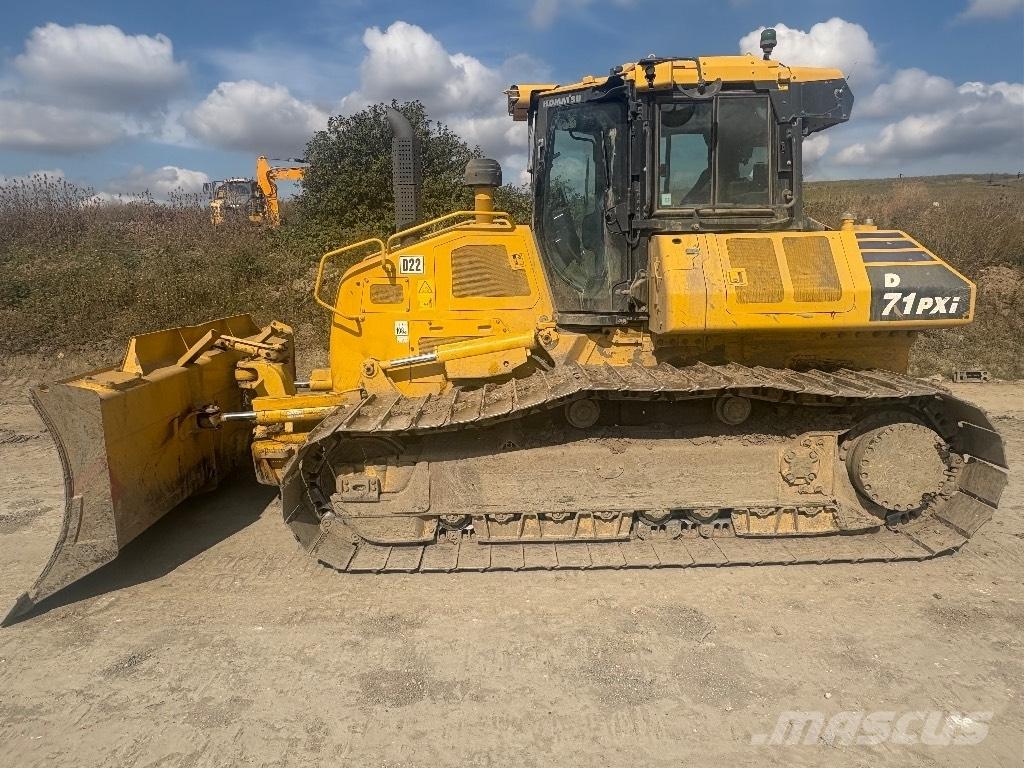 Komatsu D71PXI-24 Dozers - Tratores rastos