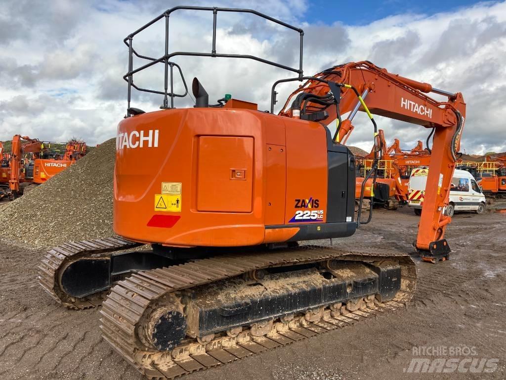 Hitachi ZX225USLC-6 Escavadeiras de esteiras