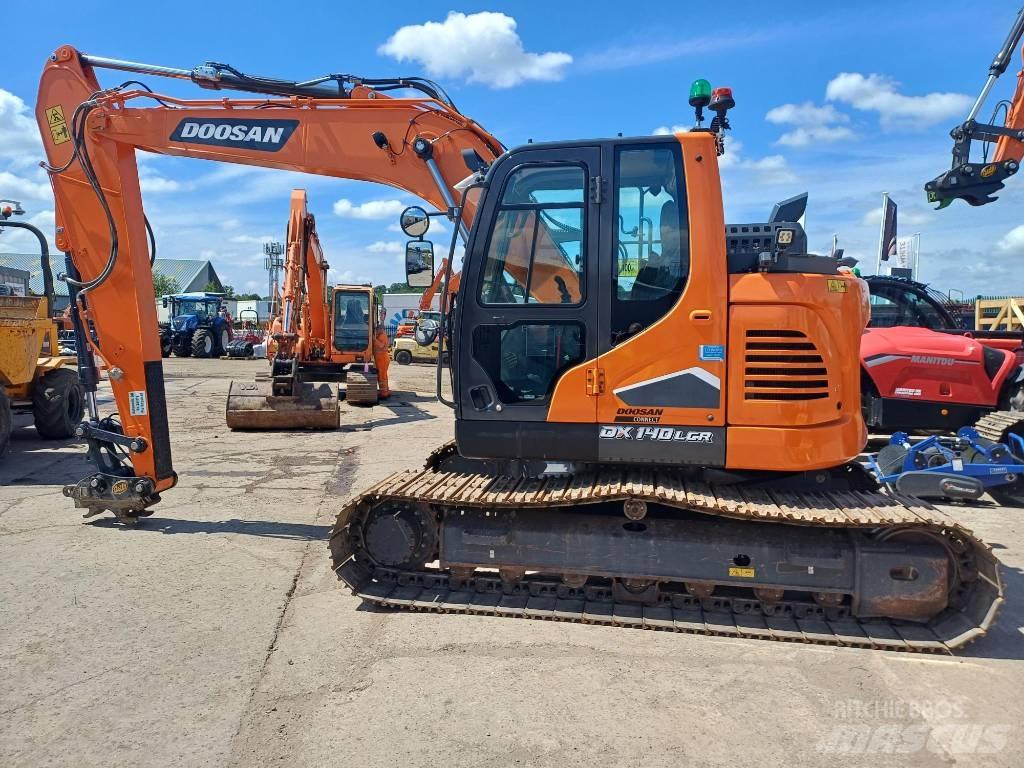 Doosan DX140LC-7K Escavadeiras de esteiras