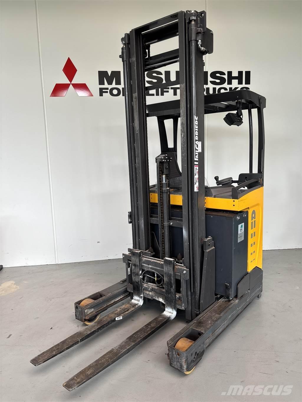 Atlet UMS160 Empilhadores Elevadores