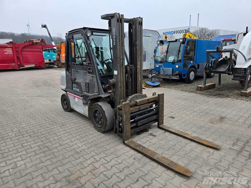 Nissan 30 YG1D2A30Q Empilhadores Diesel