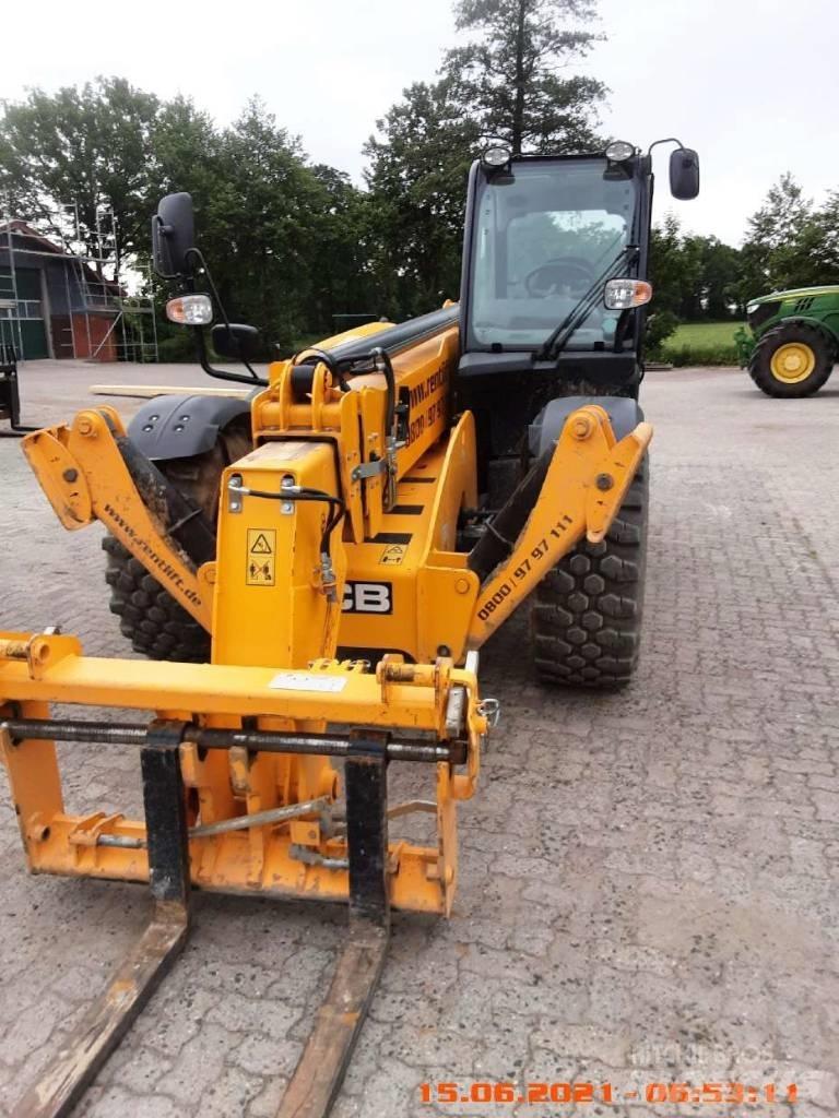 JCB 540-140 Manipulador telescópico