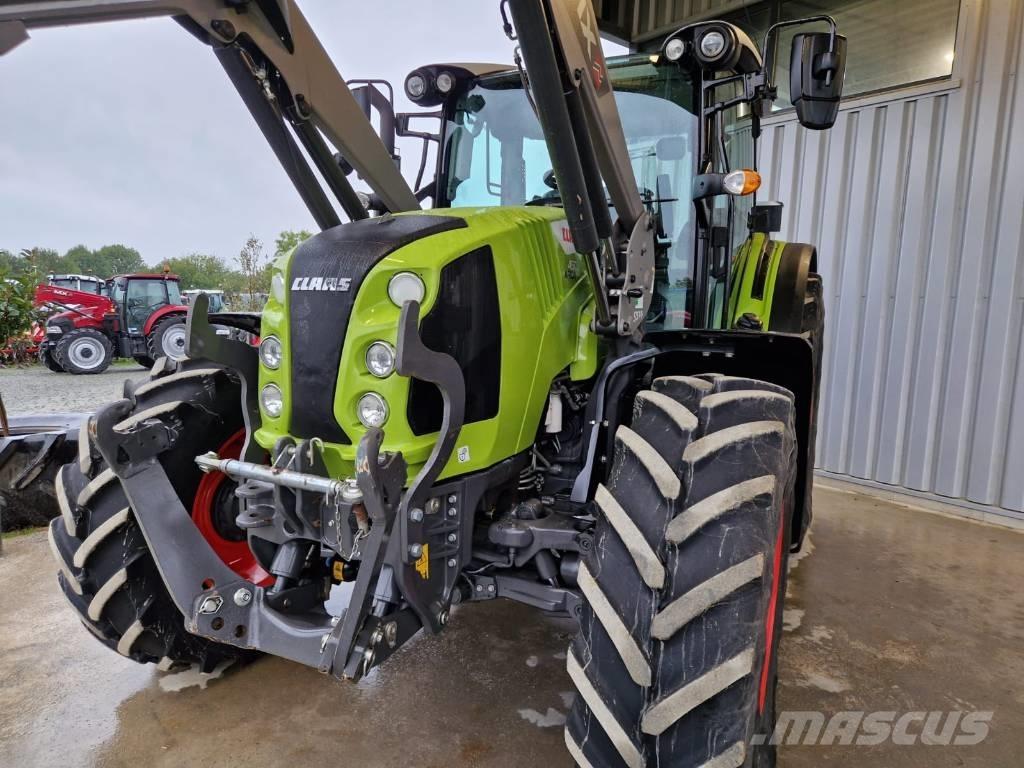 CLAAS Arion 450 Tratores Agrícolas usados