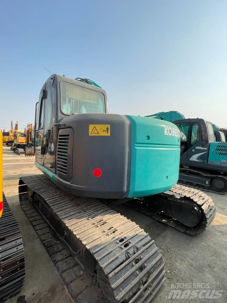 Kobelco SK 135 Escavadeiras de esteiras