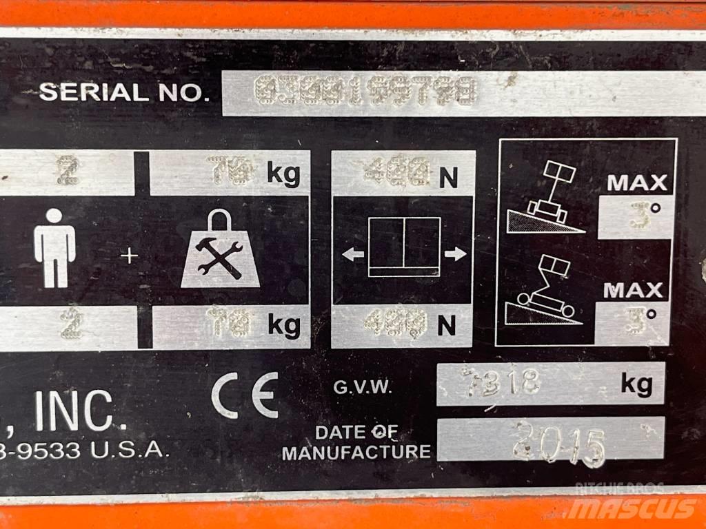 JLG M 600 JP Elevadores braços articulados
