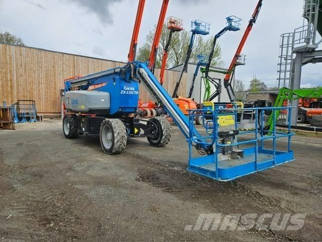 Genie ZX 135/70 Elevadores braços articulados