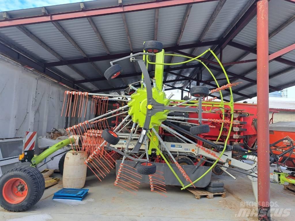 CLAAS Liner 2900 Ancinho virador
