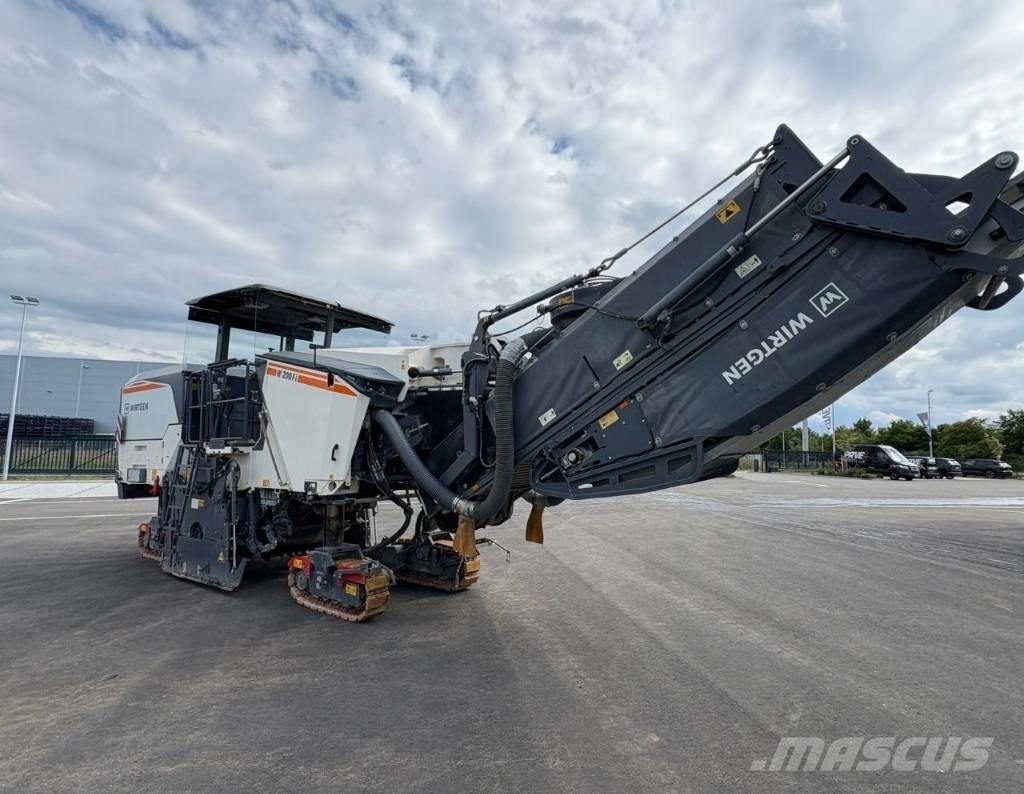 Wirtgen W 200 Fi Moinhos de asfalto a frio