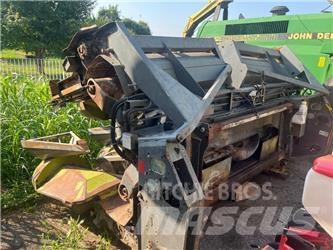 DBF 8 FILE Ceifeiras debulhadoras compactas